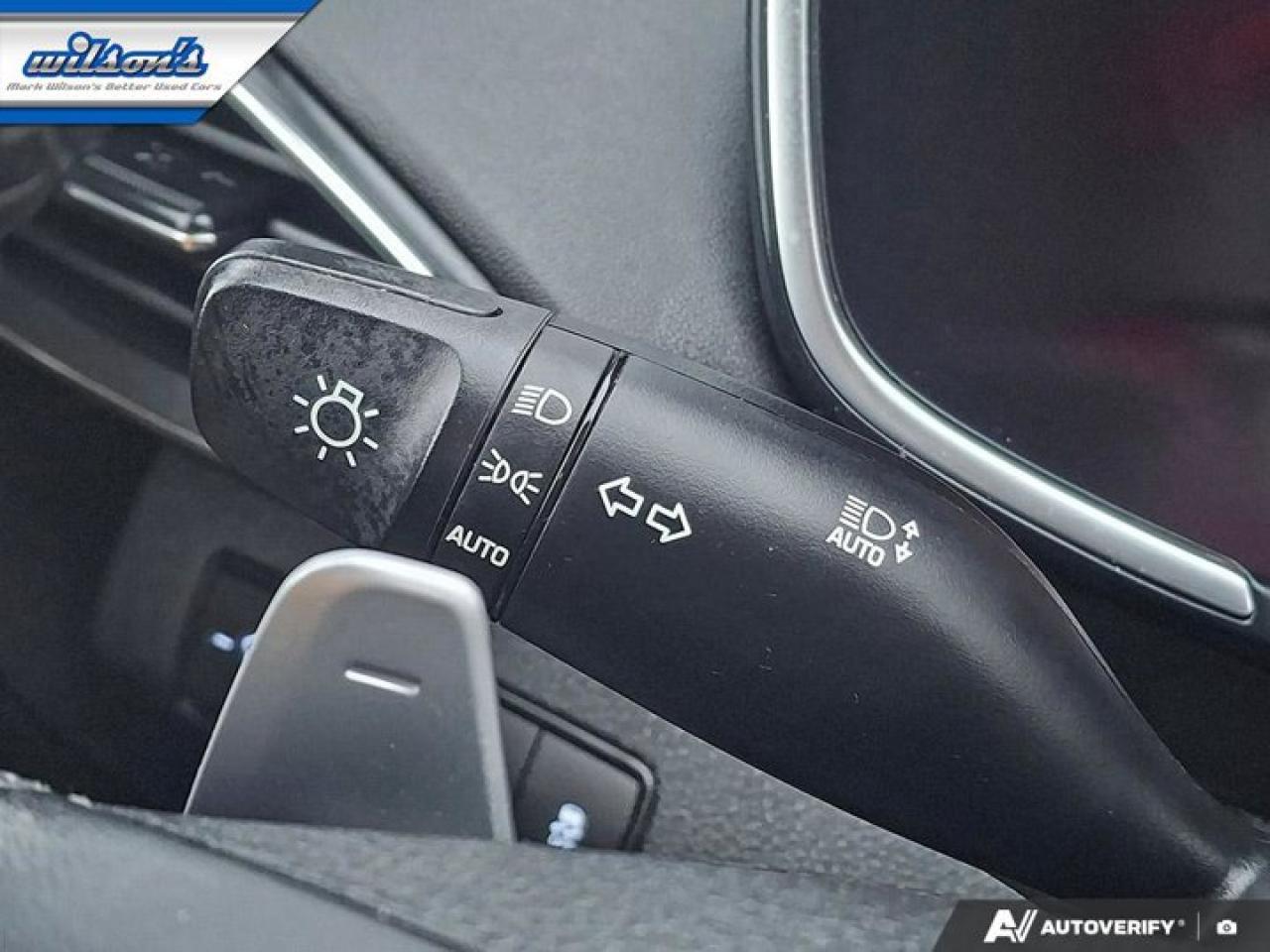 2023 Hyundai Santa Fe Preferred AWD | Nav | Adaptive Cruise | Heated Wheel + Seats | Power Seat | CarPlay and More ! Photo