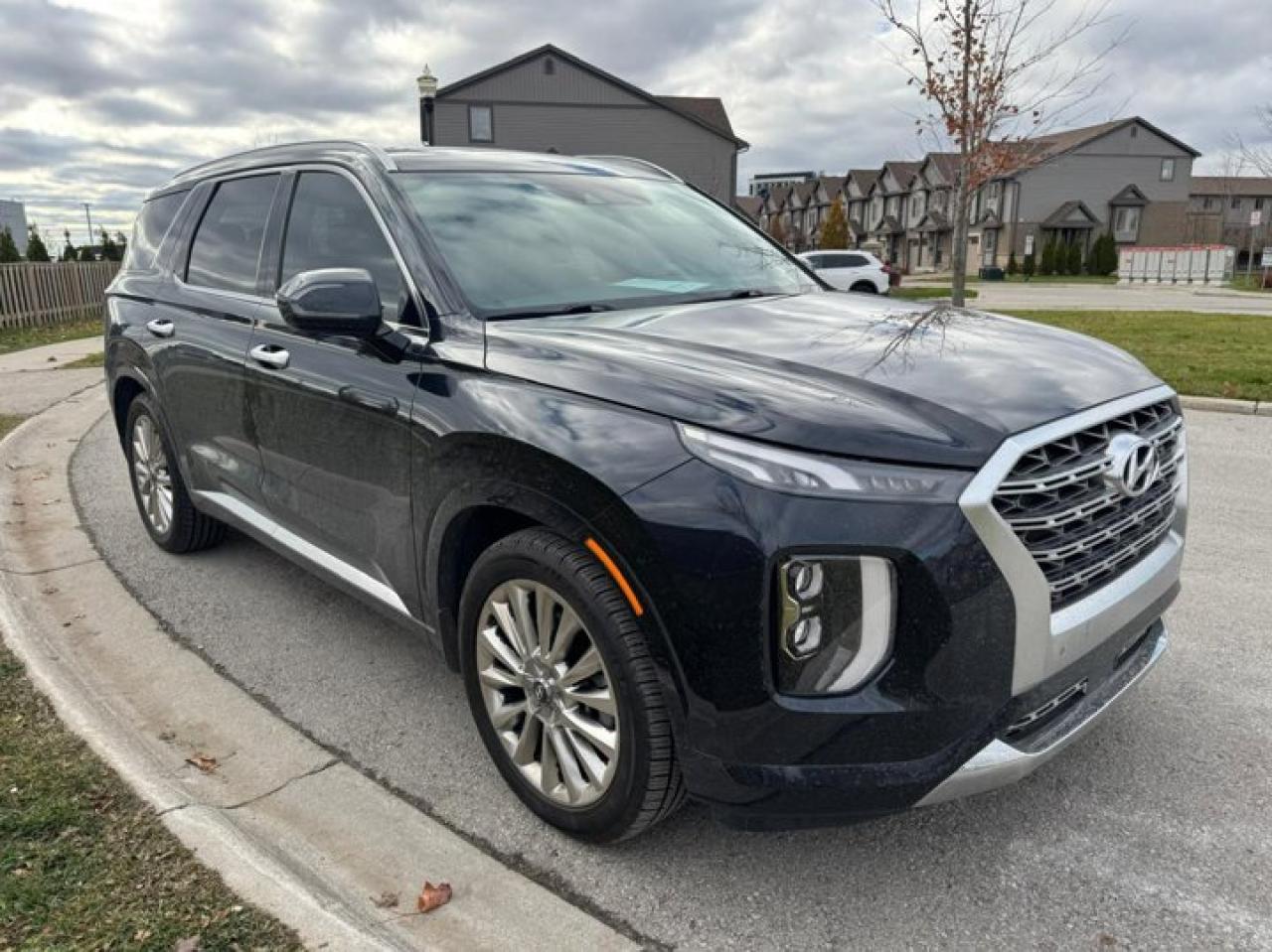 Used 2020 Hyundai PALISADE Ultimate | Leather | HUD | 360 Camera | Panoramic Sunroof | Nav | Adaptive Cruise | and More ! for sale in Guelph, ON