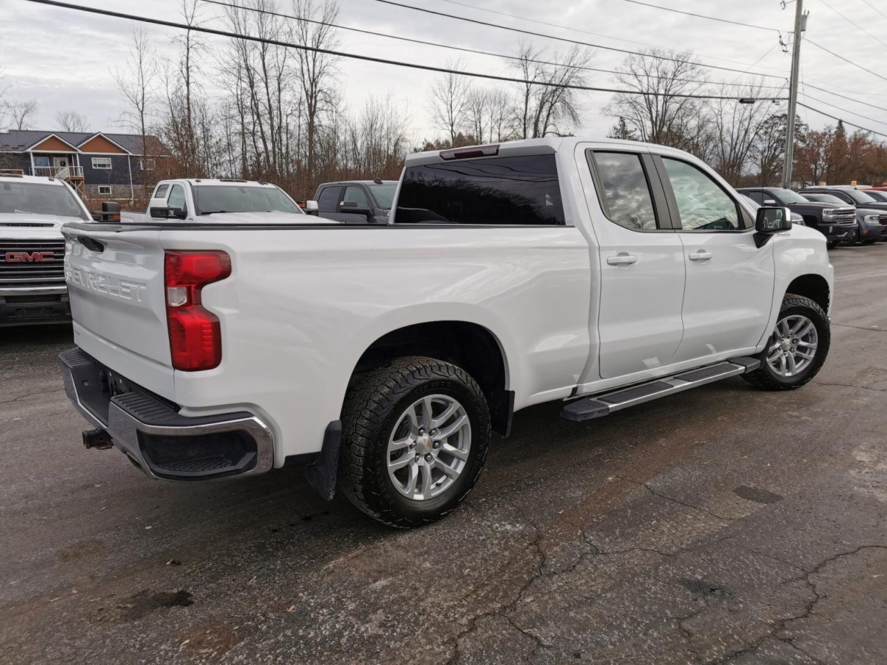 2021 Chevrolet Silverado 1500 LT Photo4
