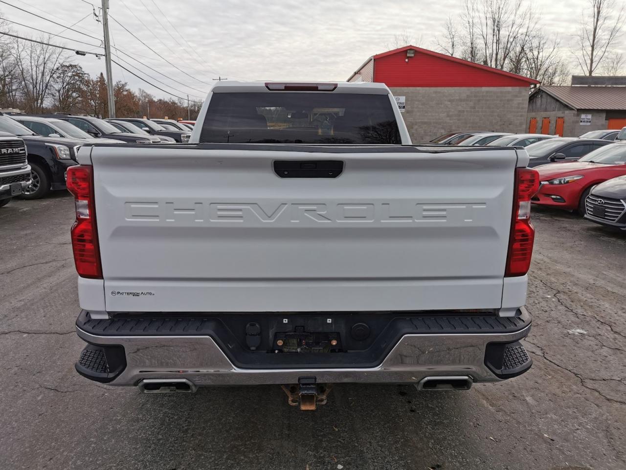 2021 Chevrolet Silverado 1500 LT Photo3