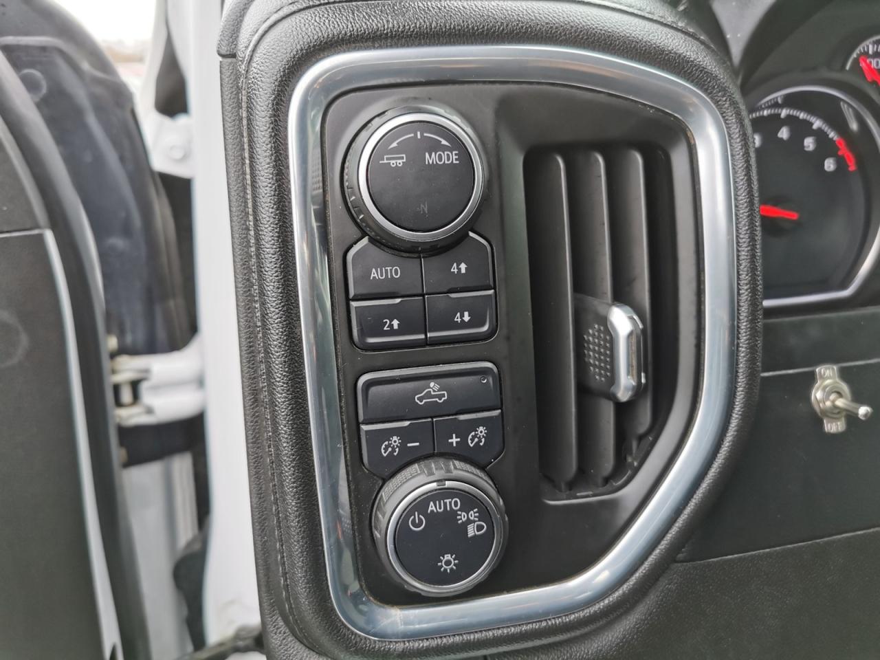 2021 Chevrolet Silverado 1500 LT - Photo #14