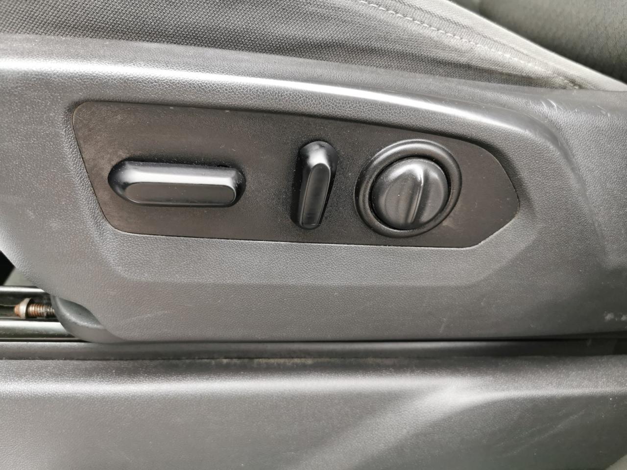 2021 Chevrolet Silverado 1500 LT - Photo #23