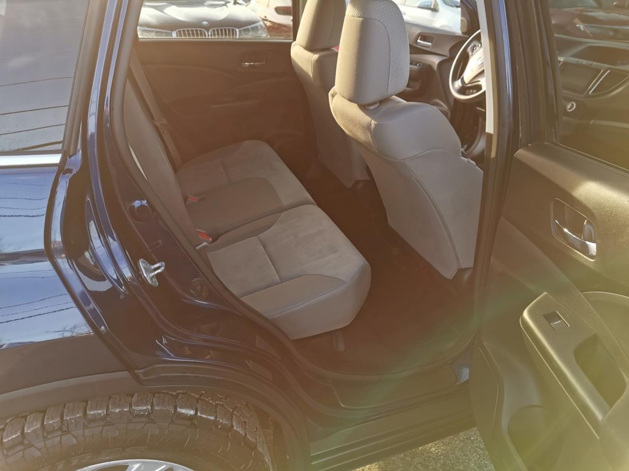 2015 Honda CR-V SE 4WD - Photo #28