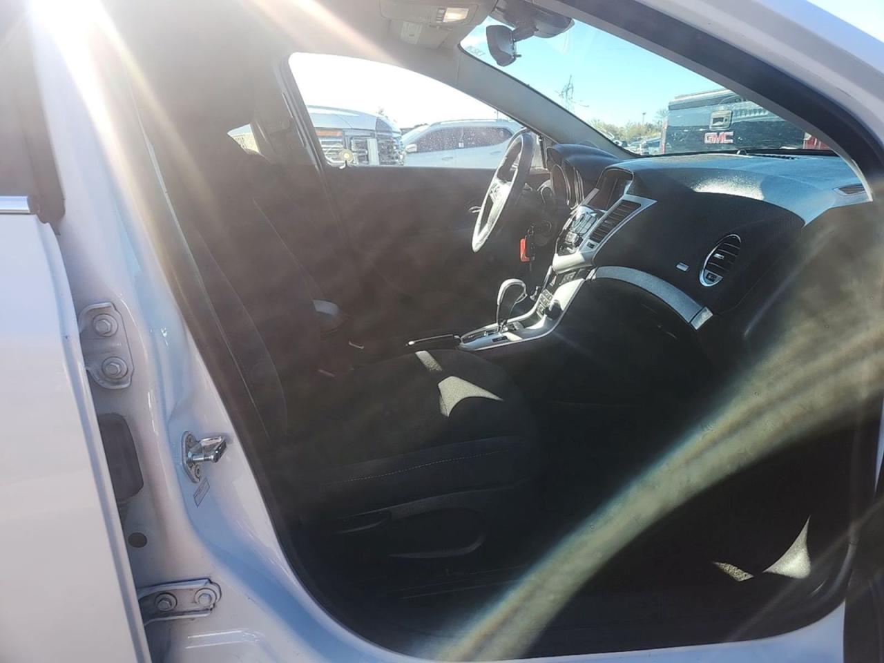 2016 Chevrolet Cruze Limited 1LT - Photo #5