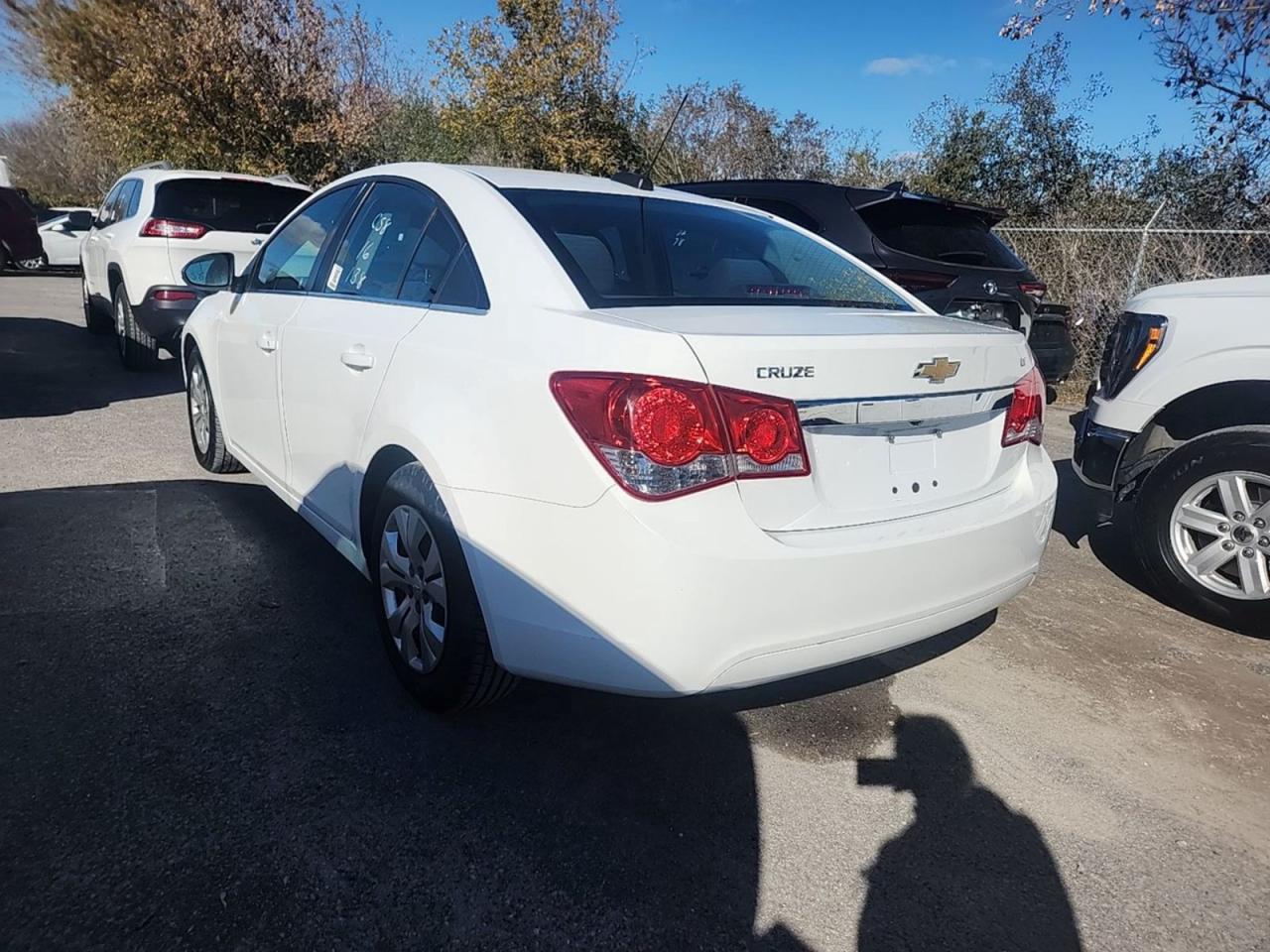 2016 Chevrolet Cruze Limited 1LT - Photo #2