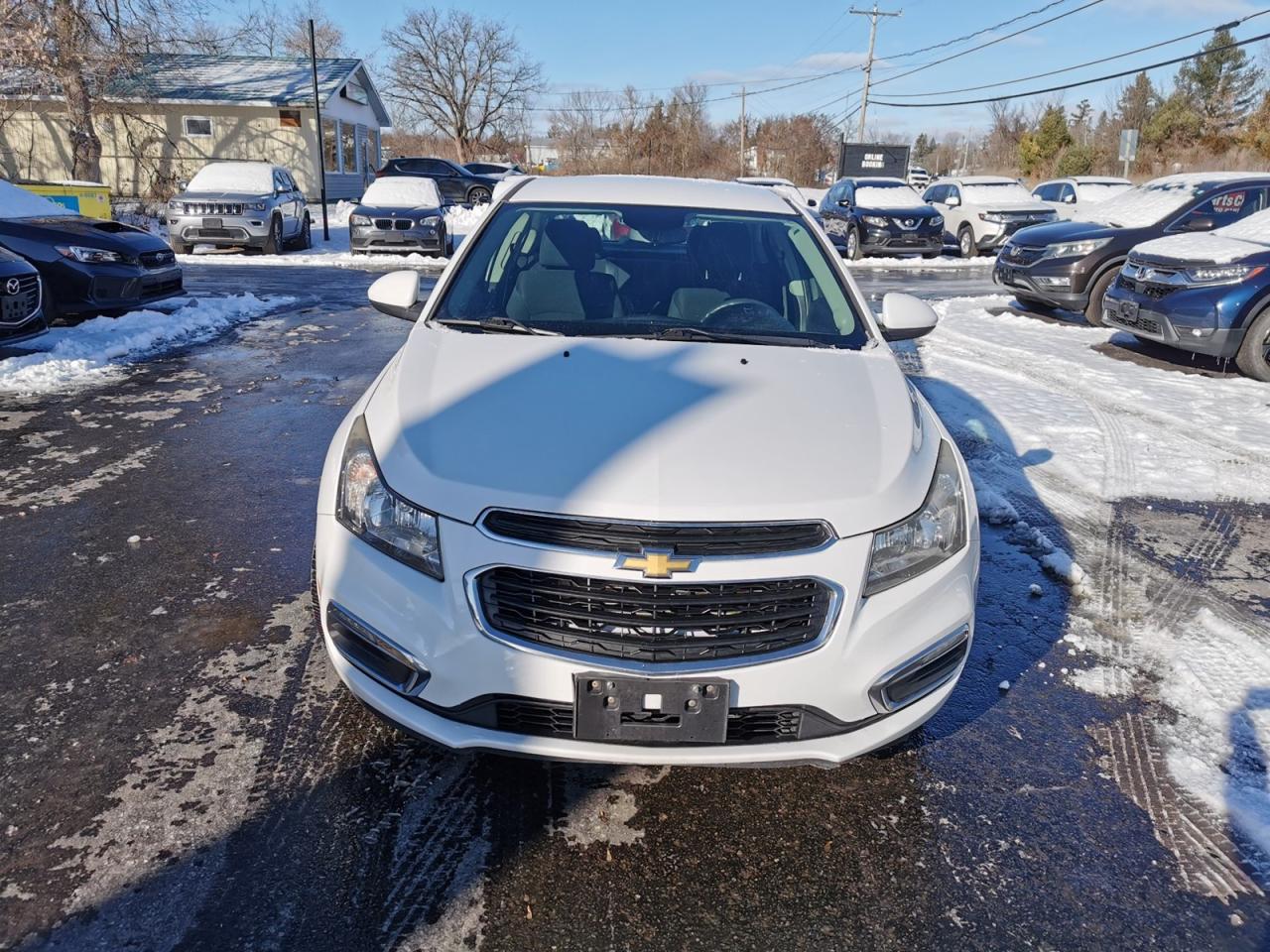2016 Chevrolet Cruze Limited 1LT Photo