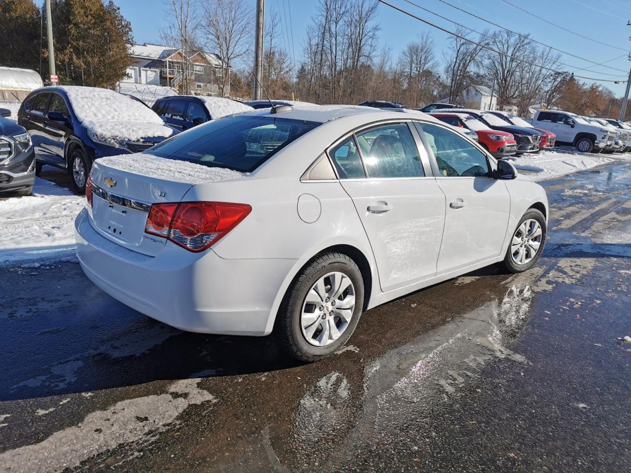 2016 Chevrolet Cruze Limited 1LT Photo4