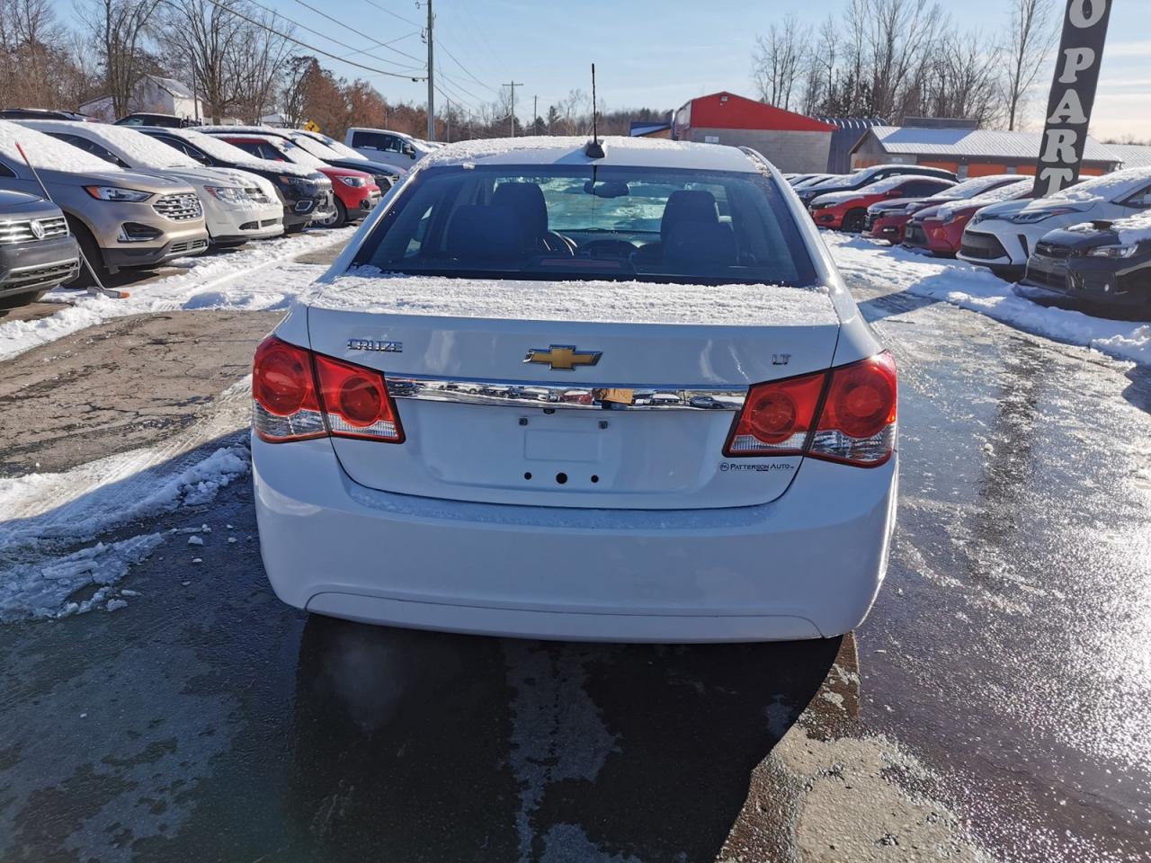 2016 Chevrolet Cruze Limited 1LT Photo