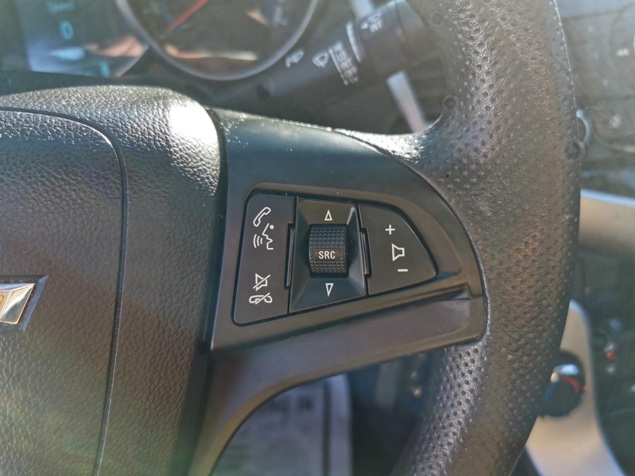 2016 Chevrolet Cruze Limited 1LT Photo