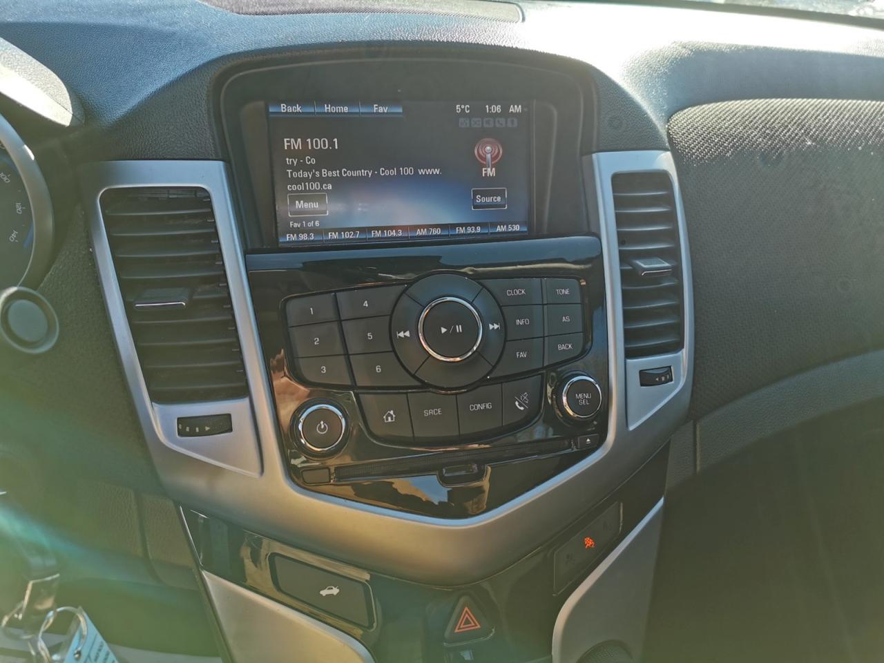 2016 Chevrolet Cruze Limited 1LT Photo