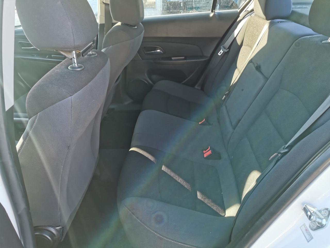 2016 Chevrolet Cruze Limited 1LT Photo