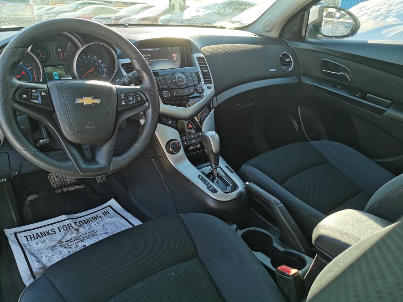 2016 Chevrolet Cruze Limited 1LT Photo