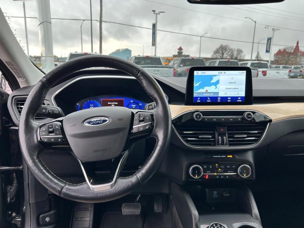 2022 Ford Escape Hybrid Titanium Plug-In Photo