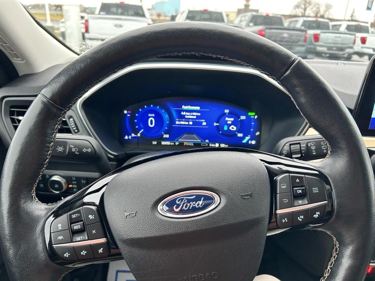2022 Ford Escape Hybrid Titanium Plug-In Photo
