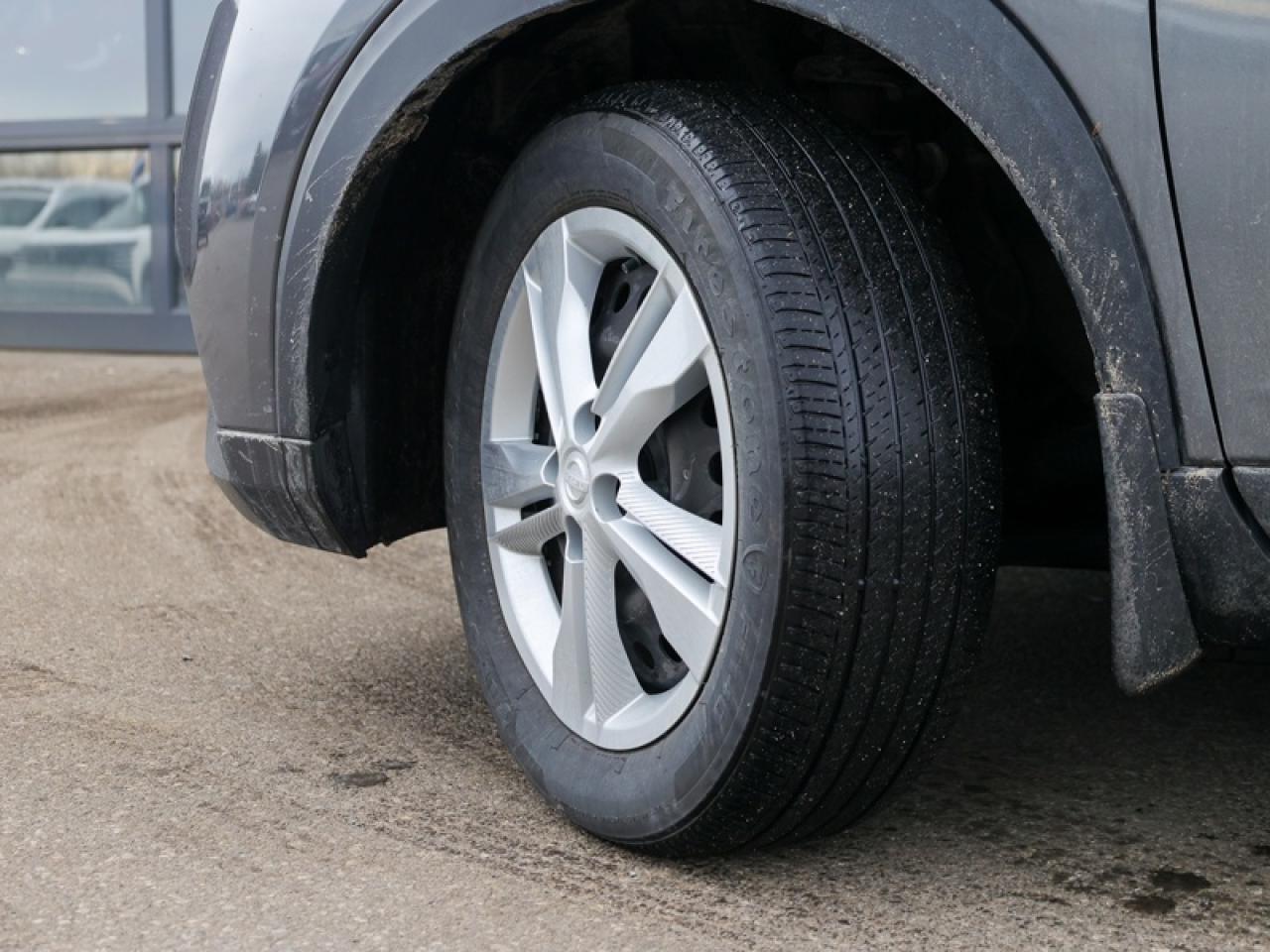 2020 Nissan Kicks S  -  Touch Screen Photo