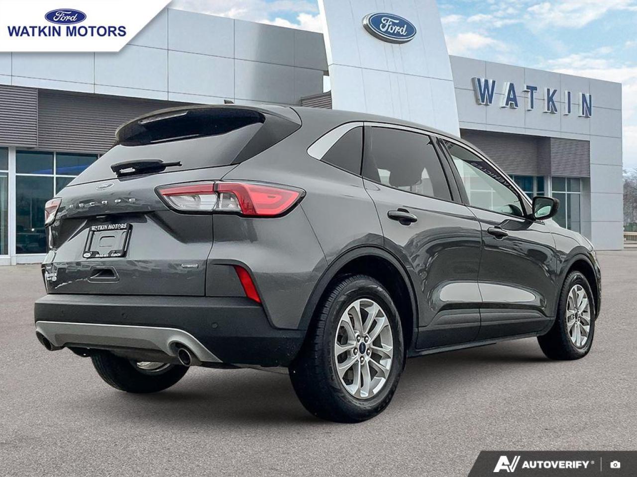 2022 Ford Escape SE Hybrid FWD Photo4