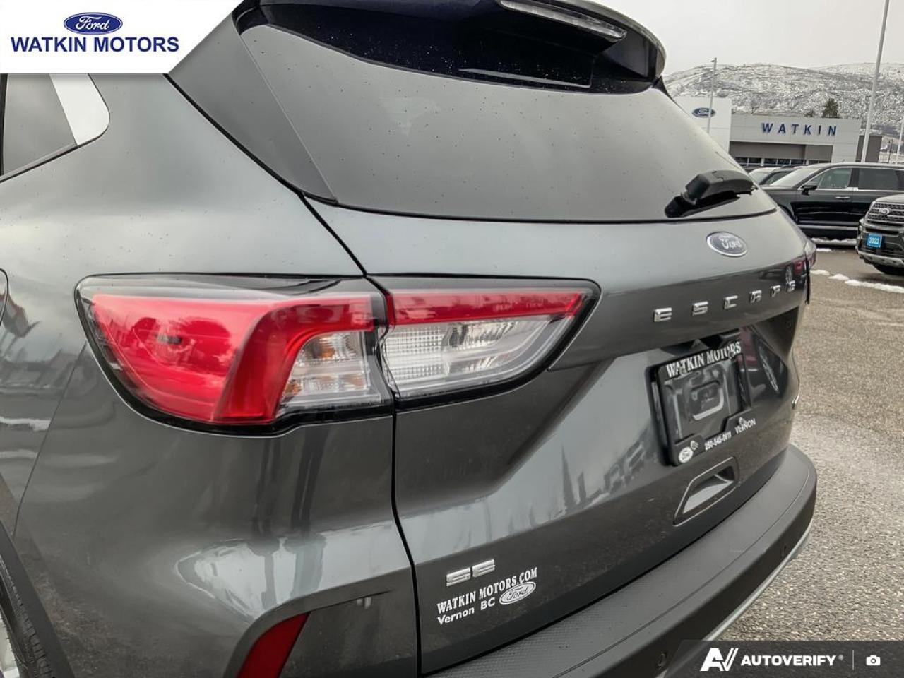 2022 Ford Escape SE Hybrid FWD Photo13