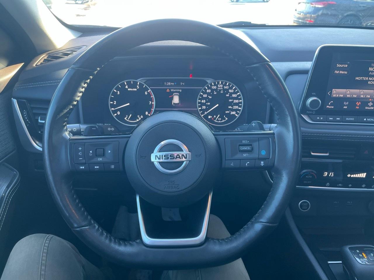 2021 Nissan Rogue AWD SV Photo