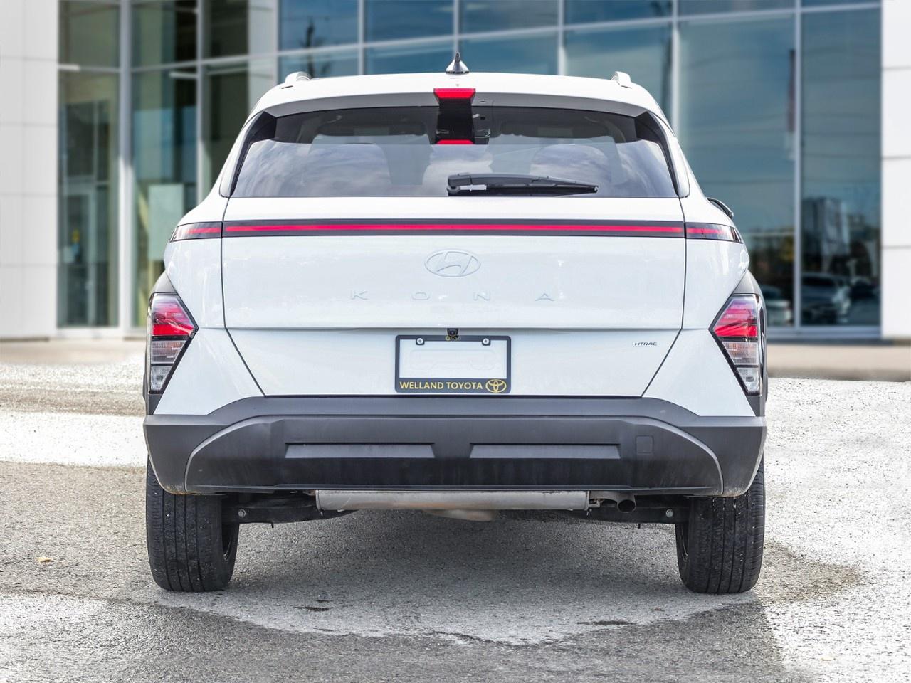 2024 Hyundai KONA 2.0L Preferred Photo