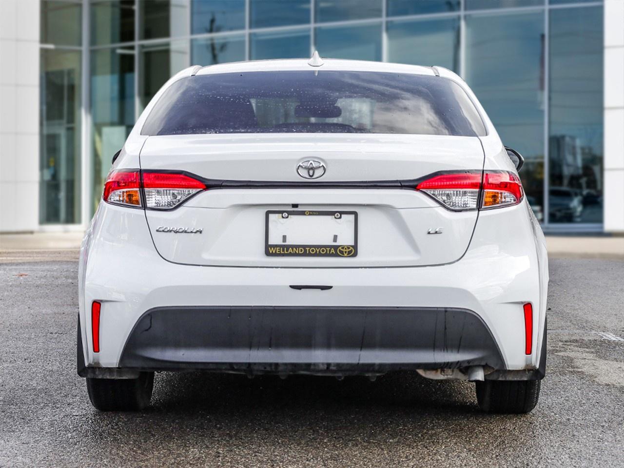 2024 Toyota Corolla LE Photo