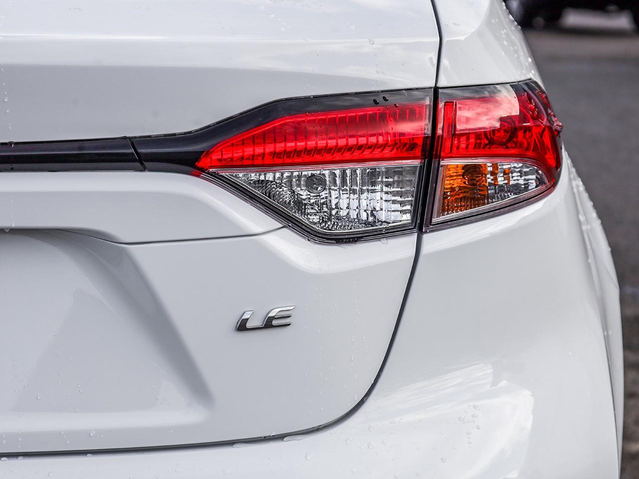 2024 Toyota Corolla LE Photo