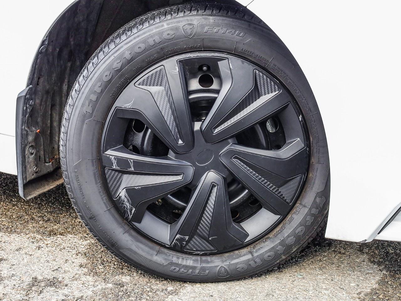 2024 Toyota Corolla LE Photo