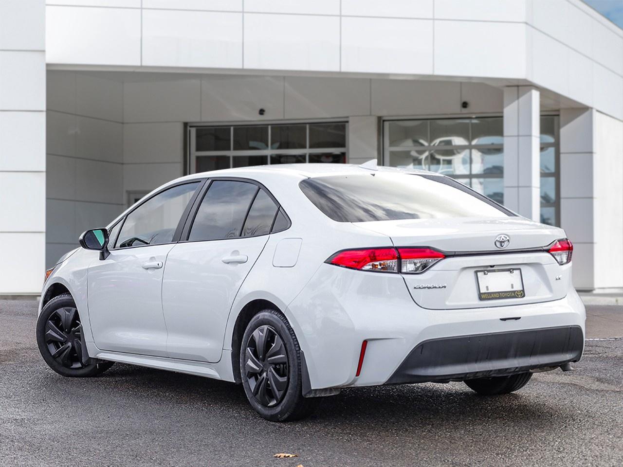 2024 Toyota Corolla LE Photo