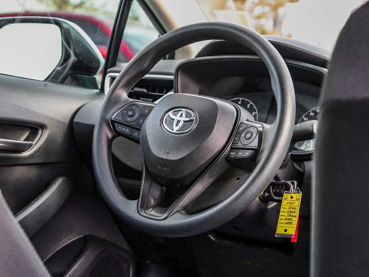 2024 Toyota Corolla LE Photo