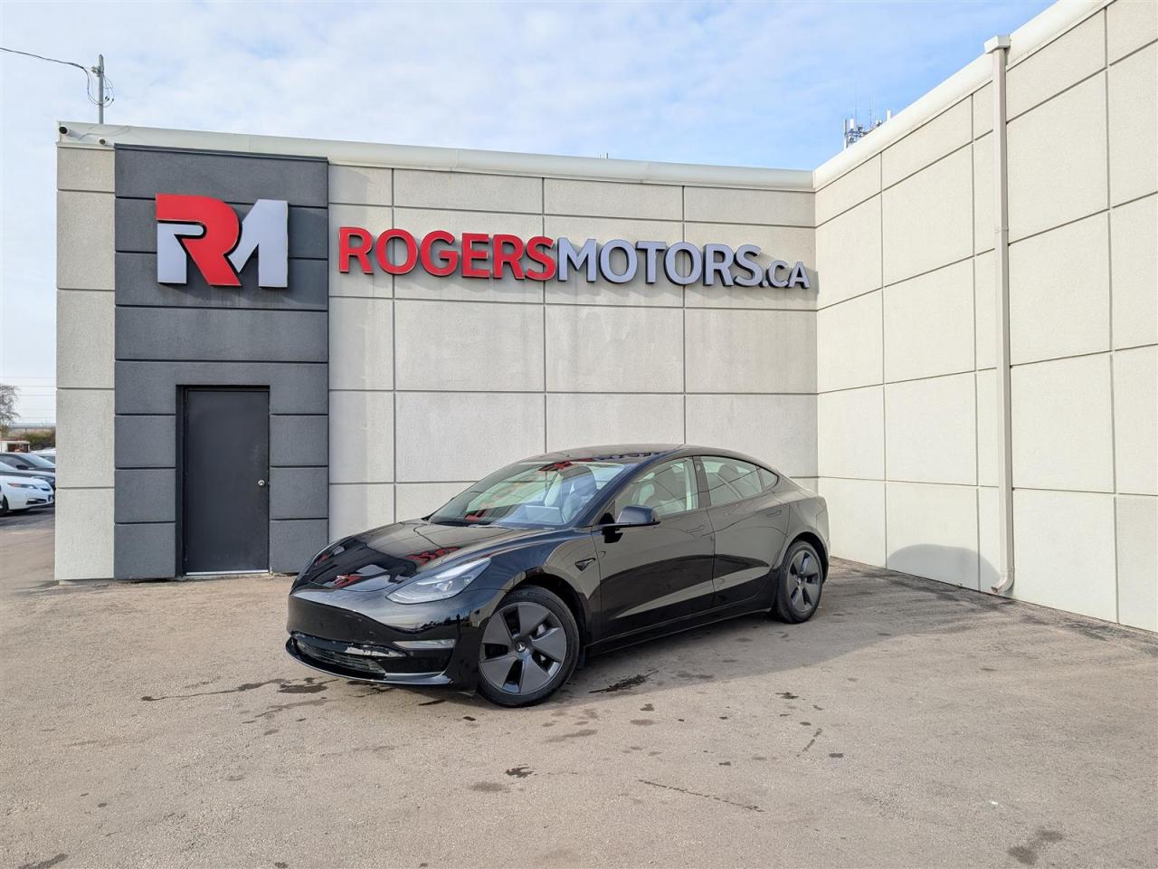 Used 2022 Tesla Model 3 STANDARD for sale in Oakville, ON
