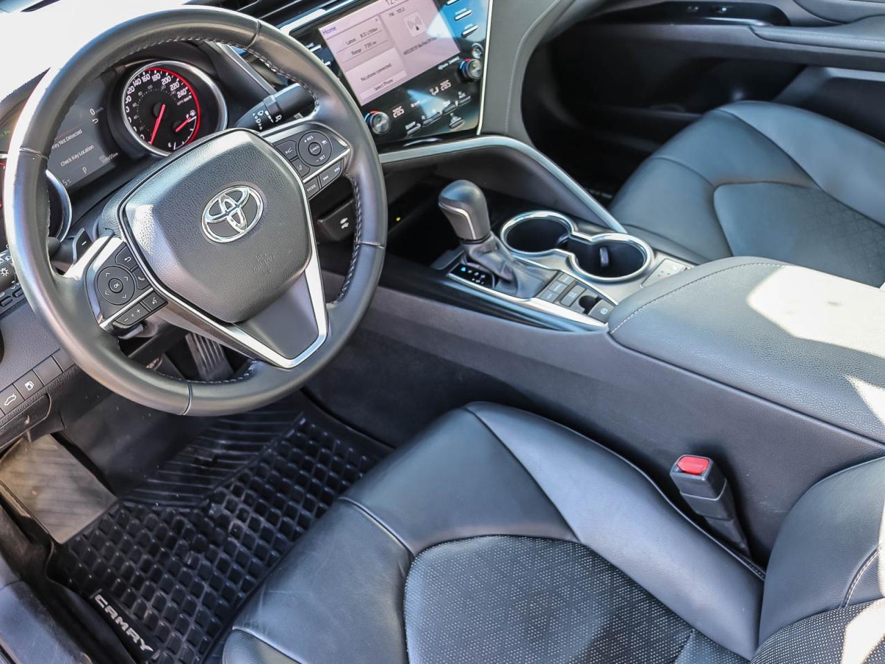 2018 Toyota Camry XSE Photo