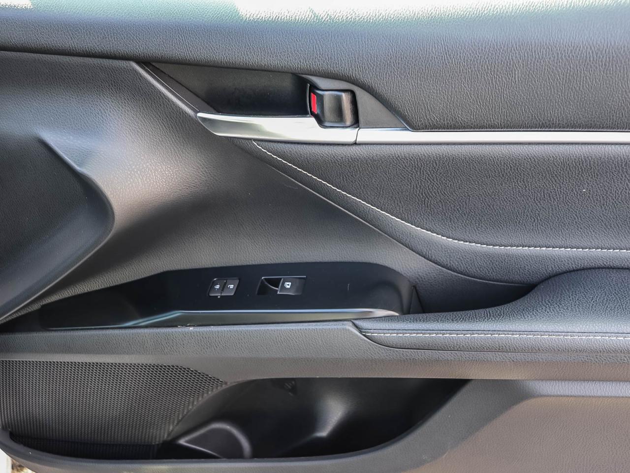 2018 Toyota Camry XSE Photo