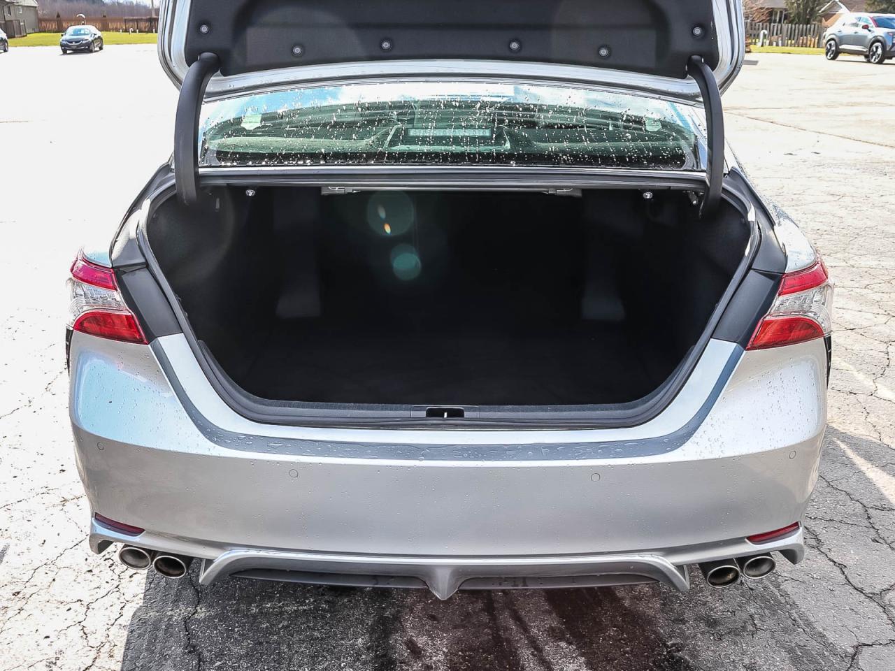 2018 Toyota Camry XSE Photo