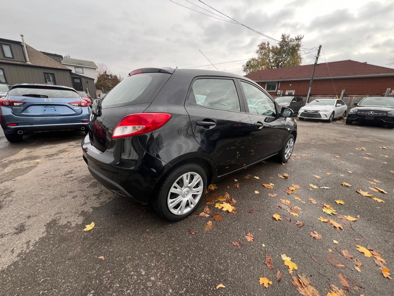 2014 Mazda MAZDA2 GX Photo4