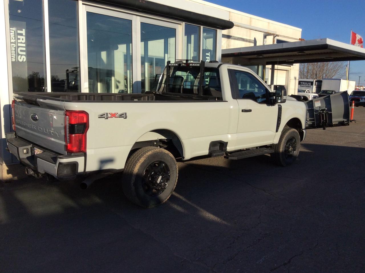 2025 Ford SUPER DUTY F-250 SRW XL Photo