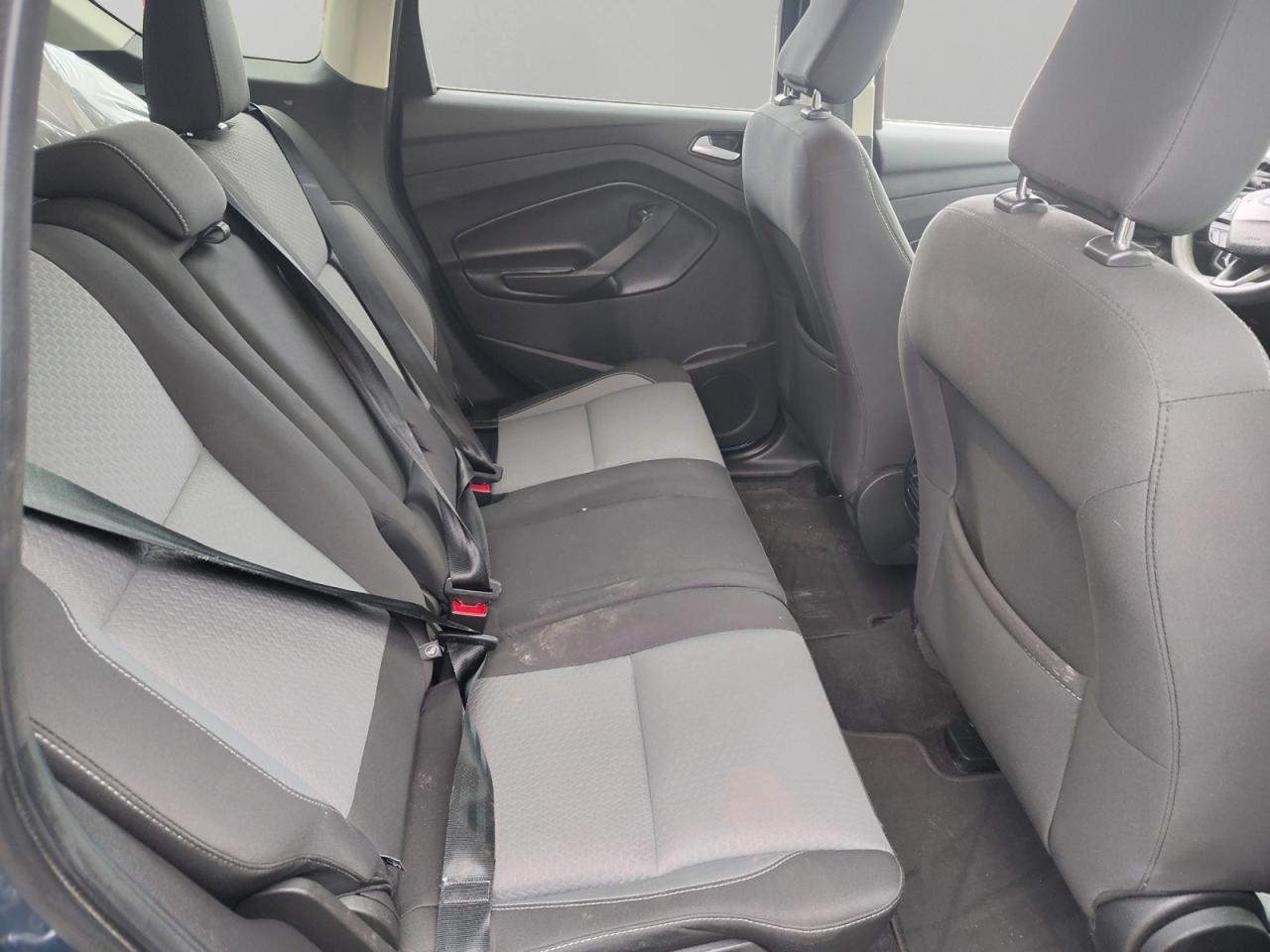 2018 Ford Escape SE Photo