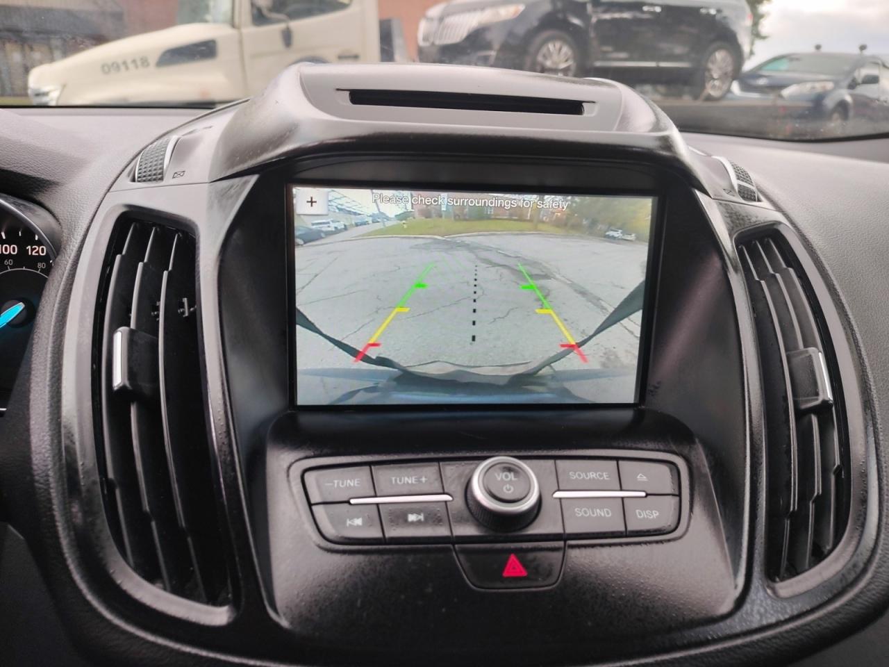 2018 Ford Escape SE Photo