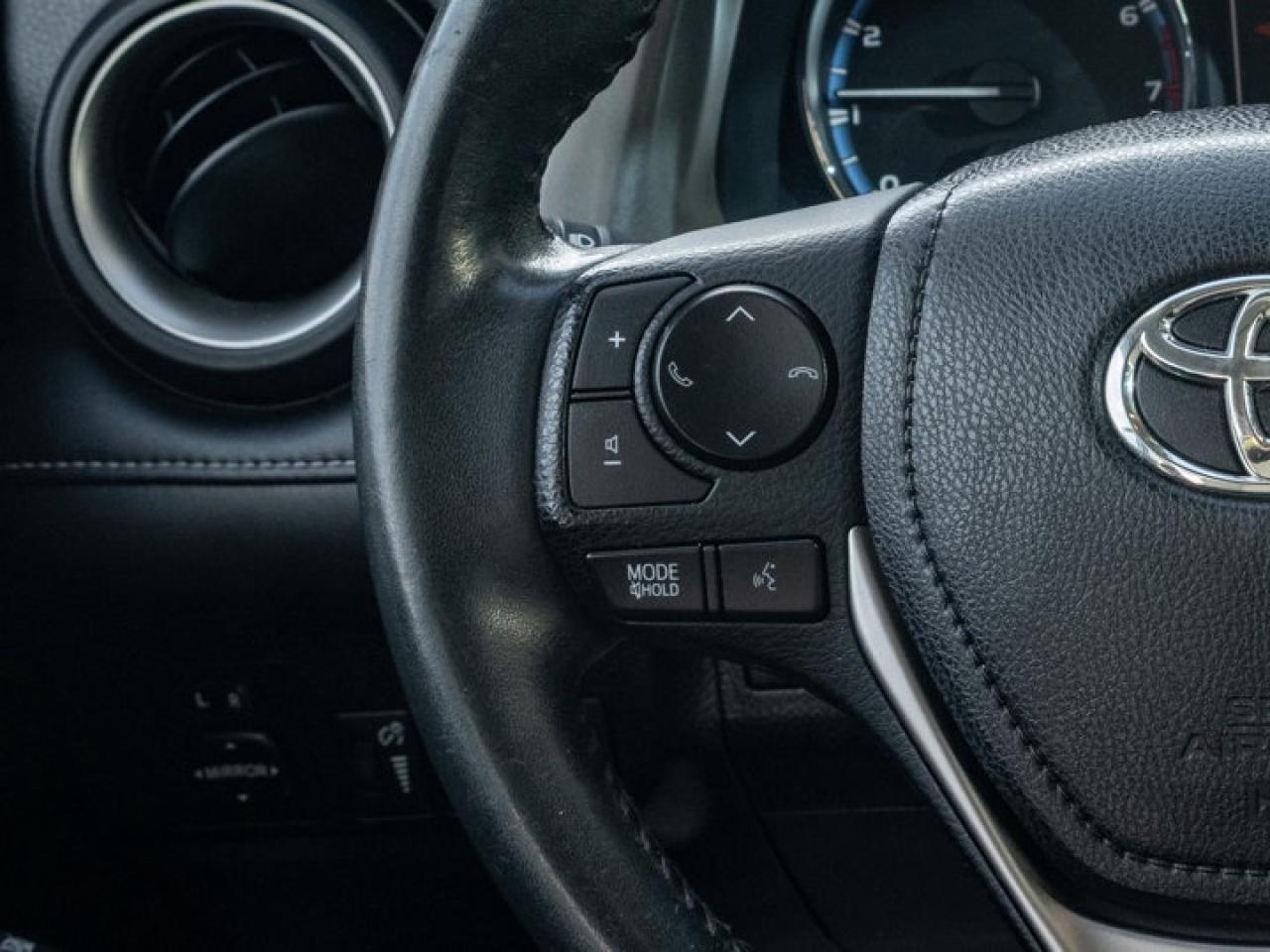 2018 Toyota RAV4 XLE Photo