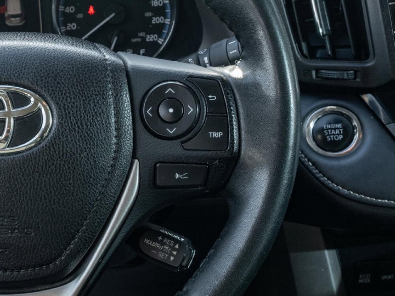 2018 Toyota RAV4 XLE Photo