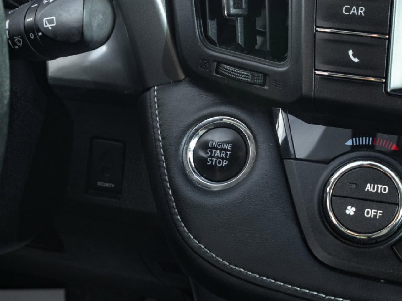 2018 Toyota RAV4 XLE Photo