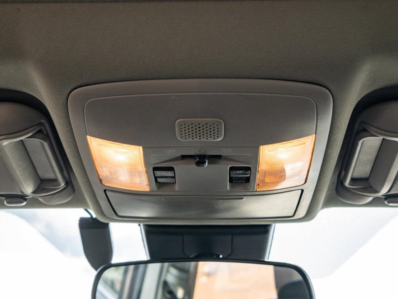 2018 Toyota RAV4 XLE Photo