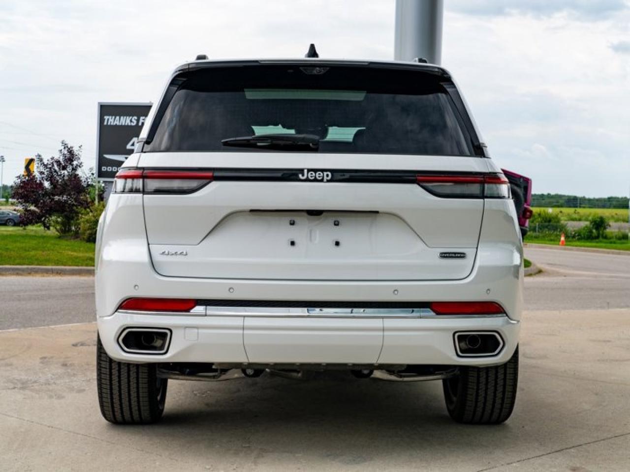 2024 Jeep Grand Cherokee Overland Photo