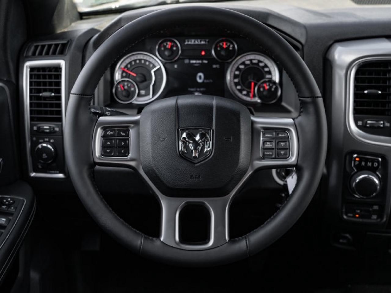 2024 RAM 1500 Classic WARLOCK Photo