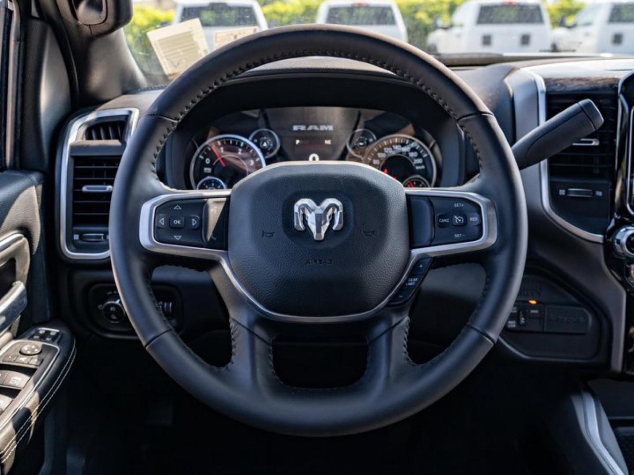 2024 RAM 3500 Big Horn Photo