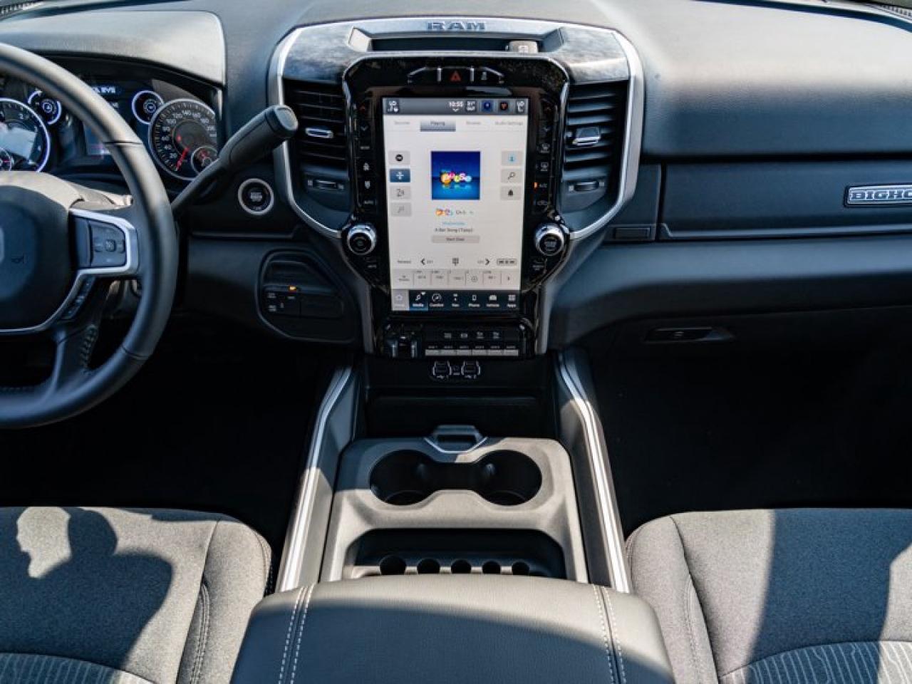 2024 RAM 3500 Big Horn Photo