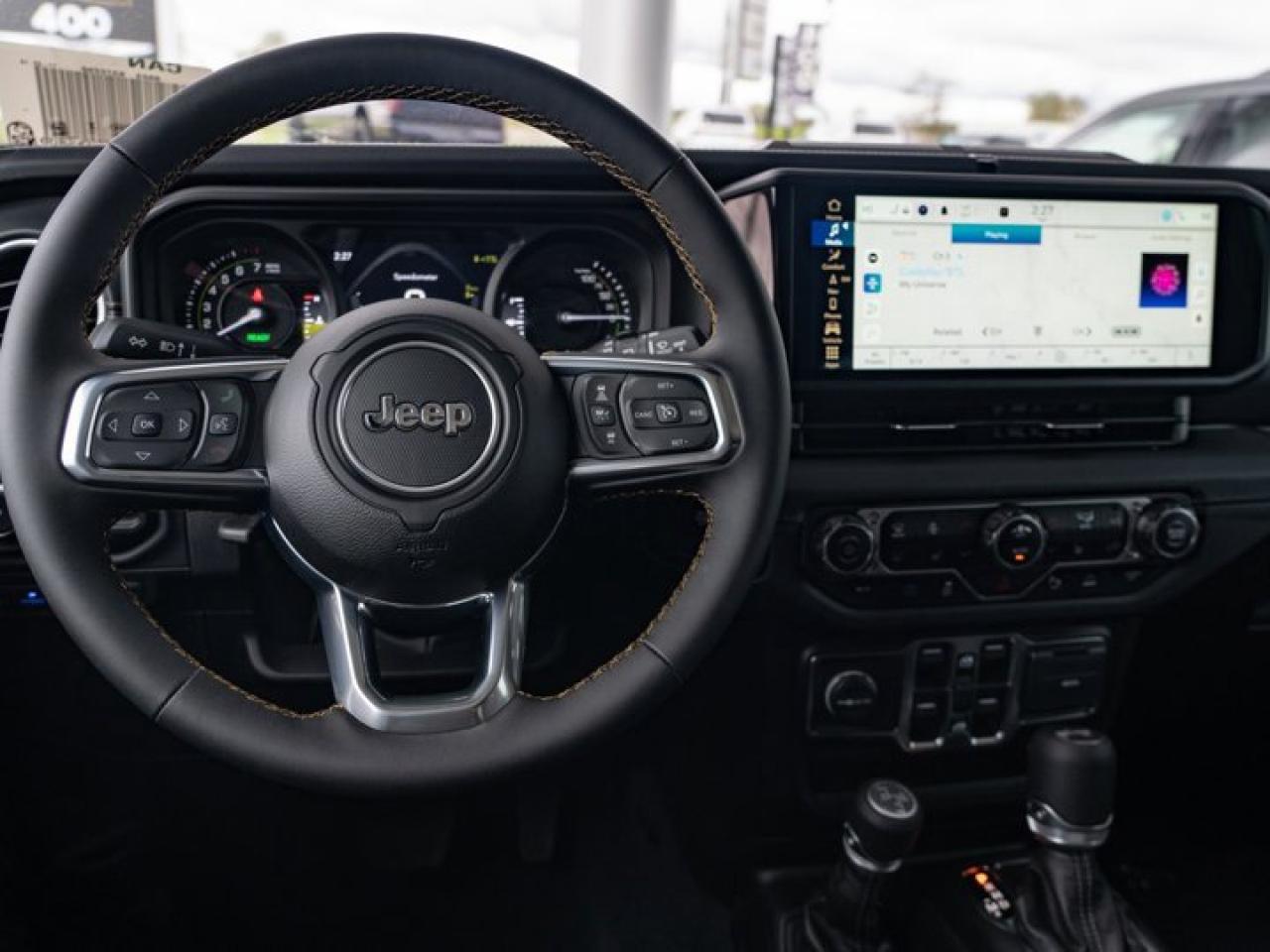 2024 Jeep Wrangler 4xe Sahara Photo