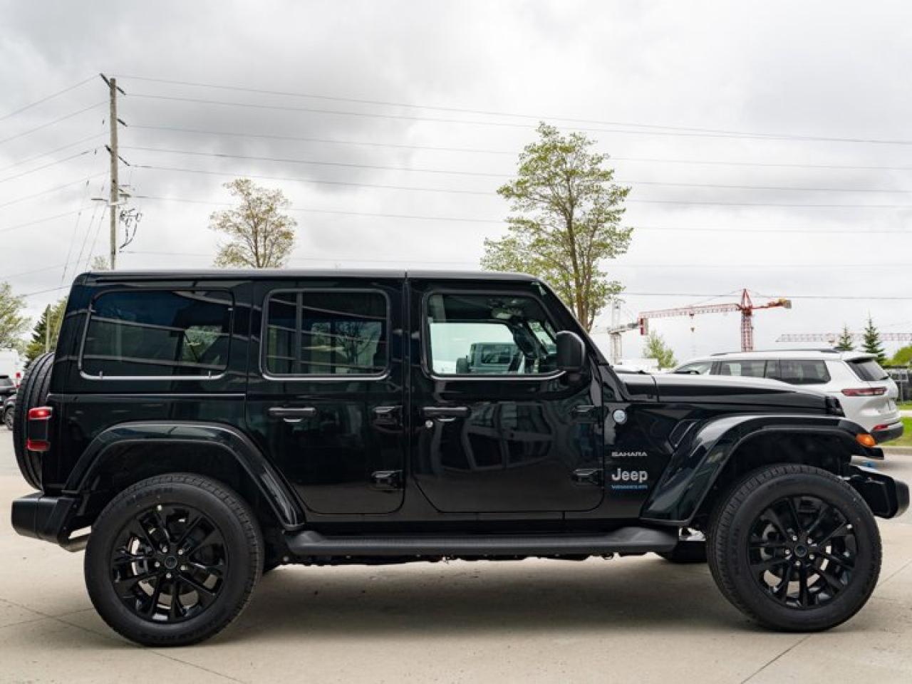 2024 Jeep Wrangler 4xe Sahara Photo