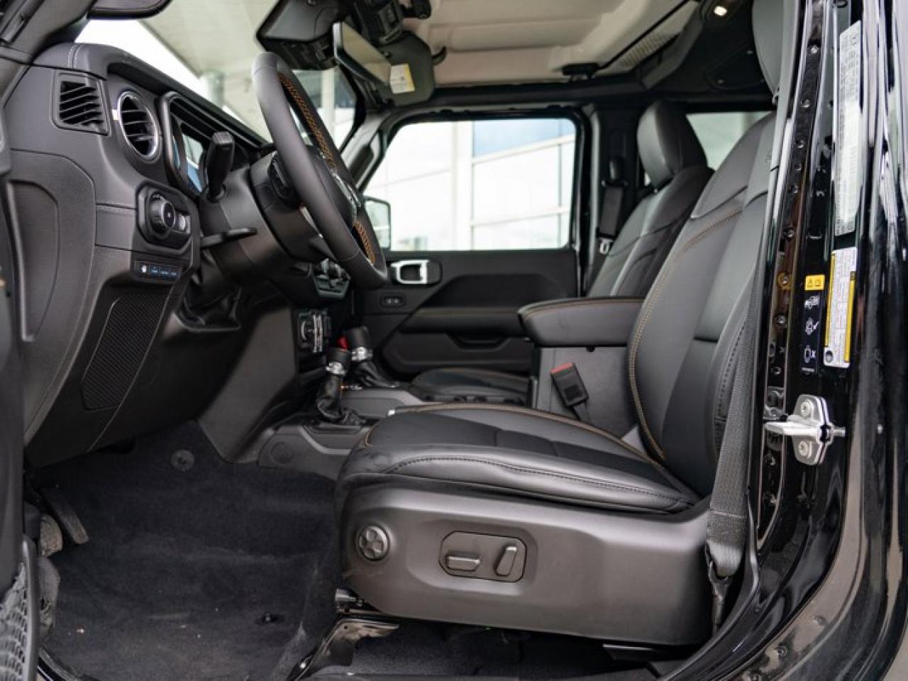 2024 Jeep Wrangler 4xe Sahara Photo