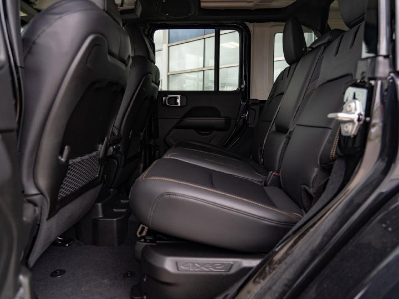 2024 Jeep Wrangler 4xe Sahara Photo