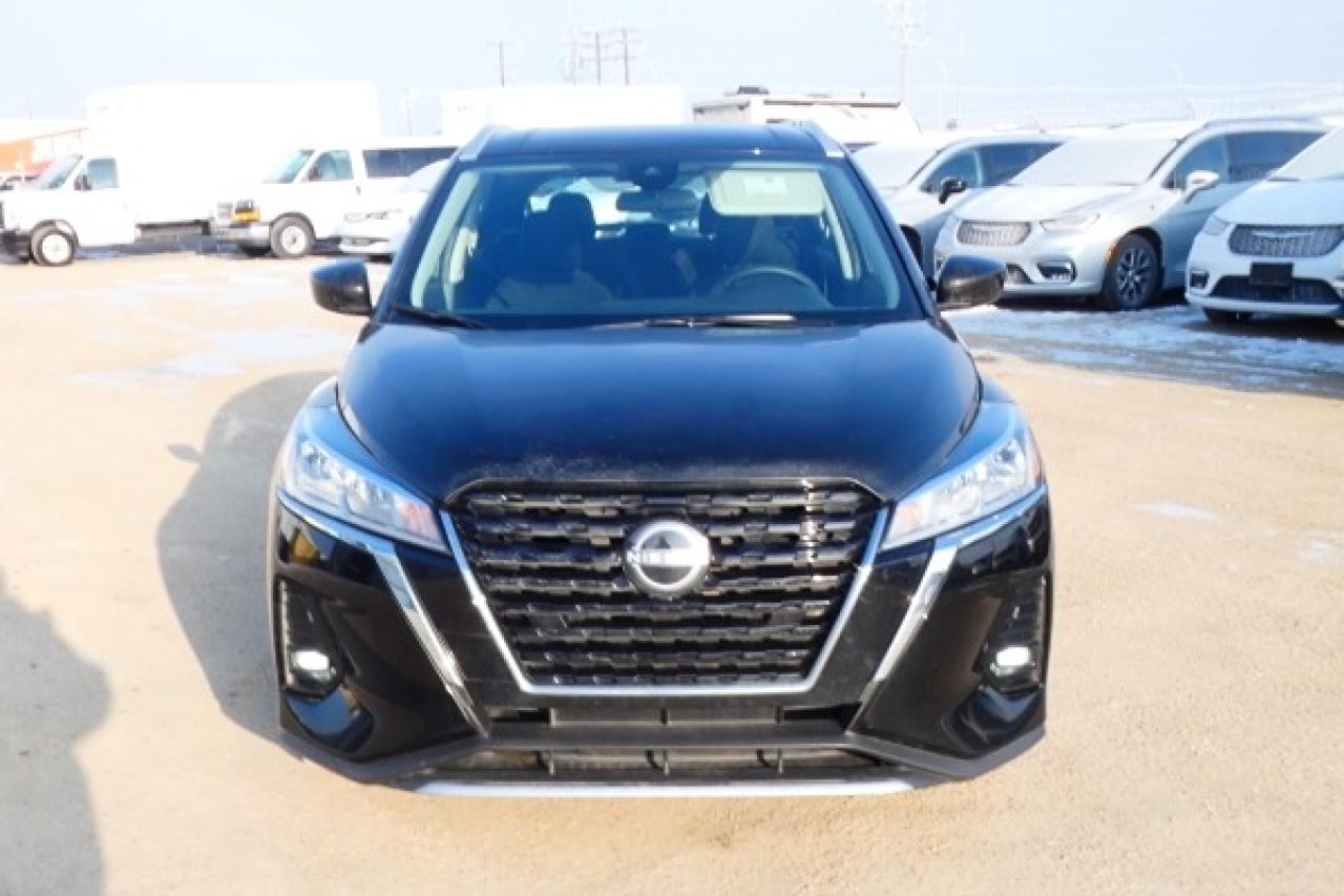 2024 Nissan Kicks SV FWD w/Htd cloth, BUC - Photo #3