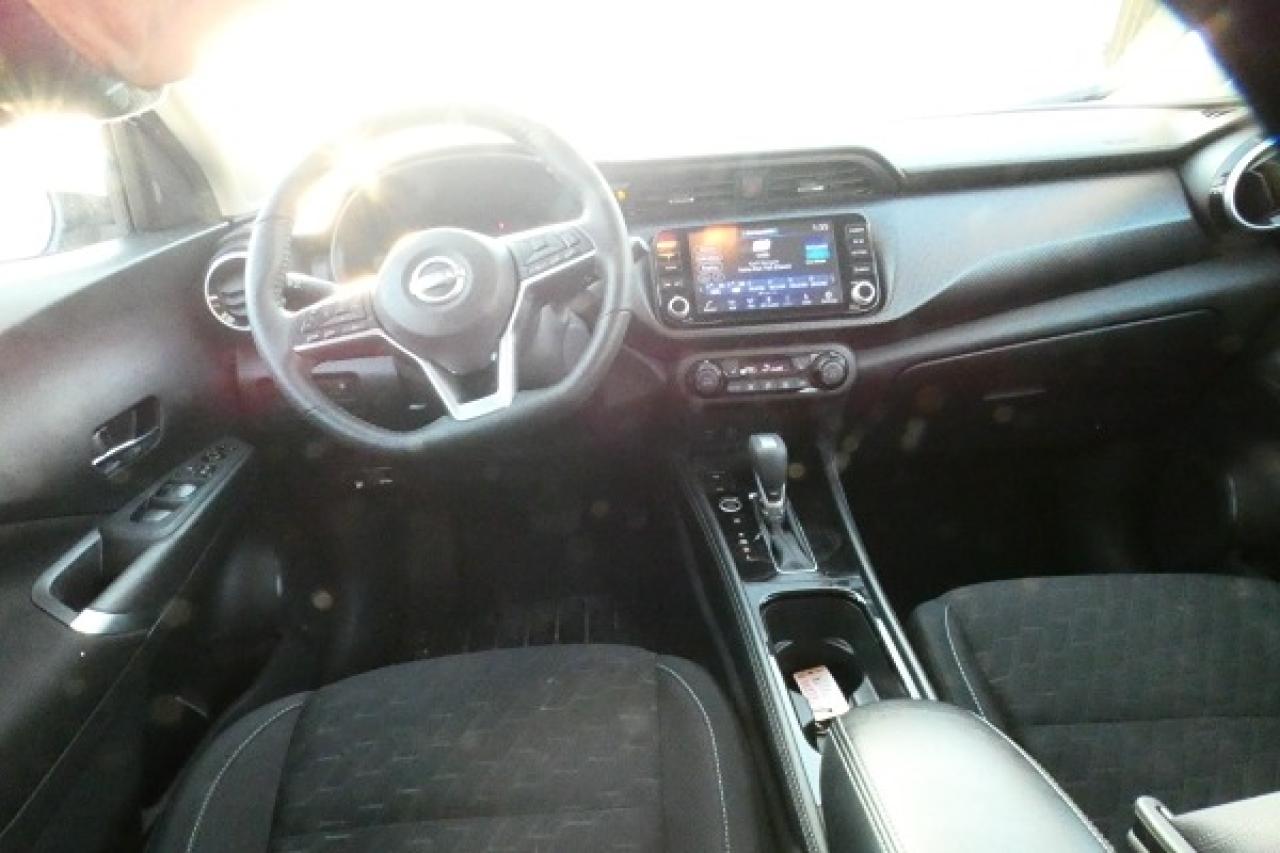2024 Nissan Kicks SV FWD w/Htd cloth, BUC - Photo #12